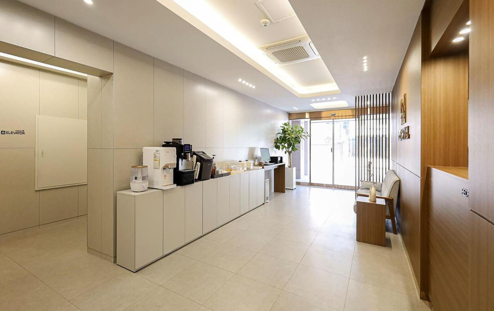 Eco Hotel Мокпо Экстерьер фото