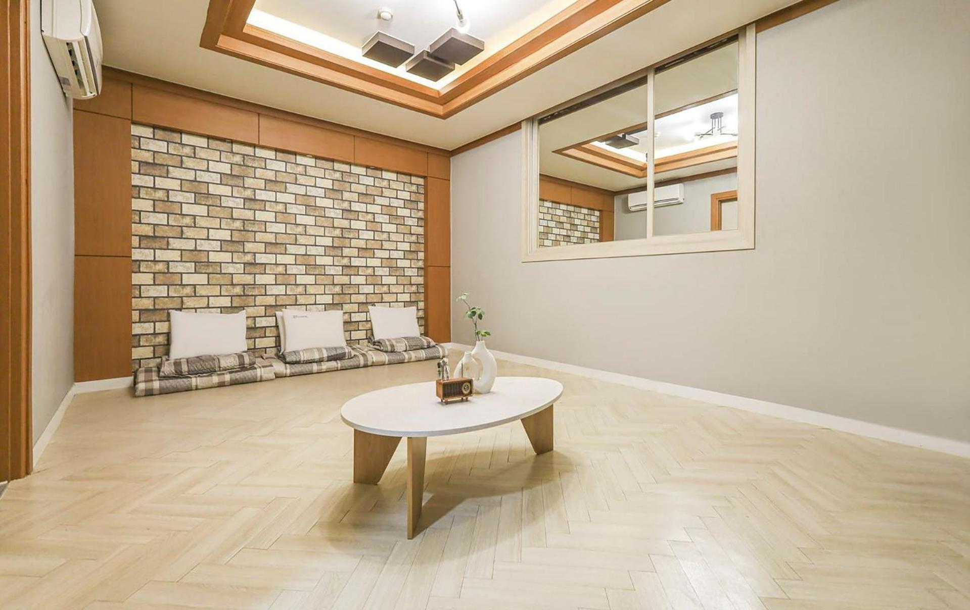 Eco Hotel Мокпо Экстерьер фото